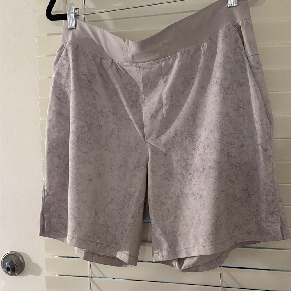 Men’s  Gray Shorts